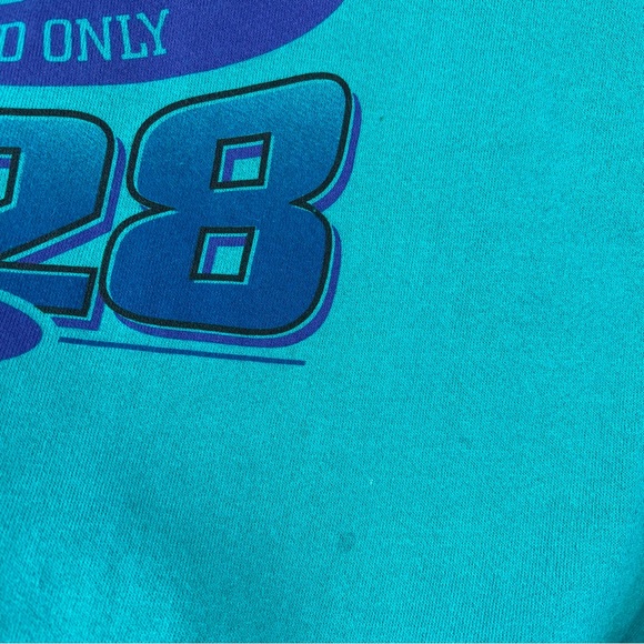 SOLD  Disney Designs Minnie Crewneck Sweatshirt Made in USA The One and Only XXL - Picture 9 of 12